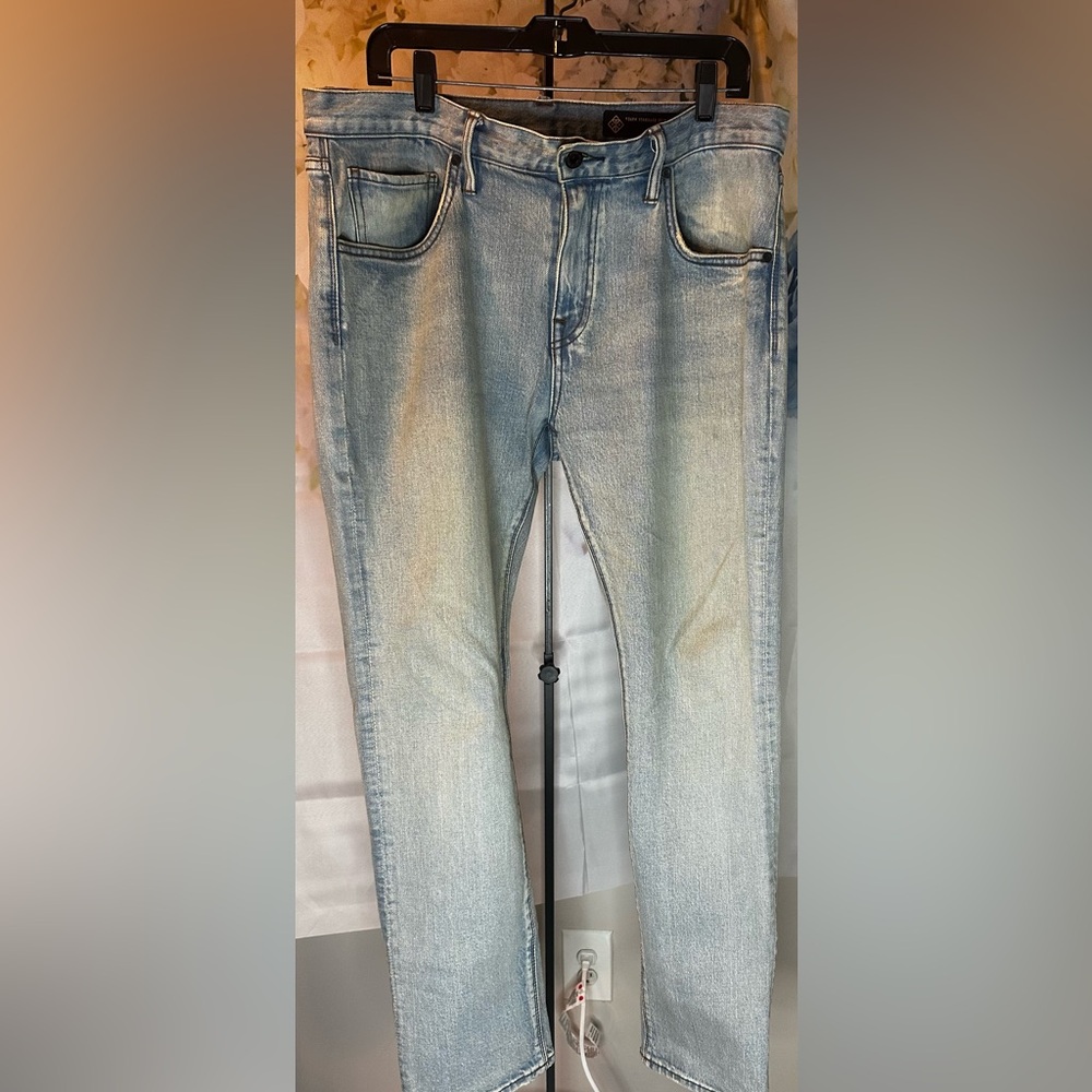 Roark HWY 133 Men’s Standard Slim Fit Light Blue Denim Jeans EUC